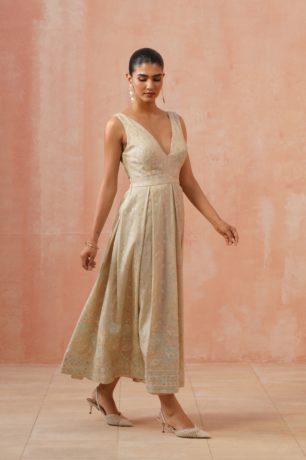 Meadow Bloom Midi Dress