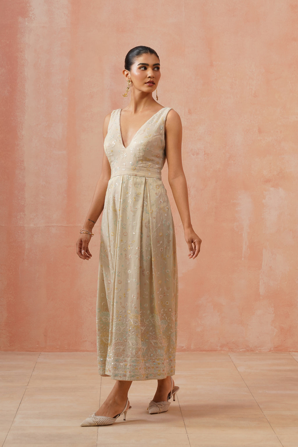 Meadow Bloom Midi Dress
